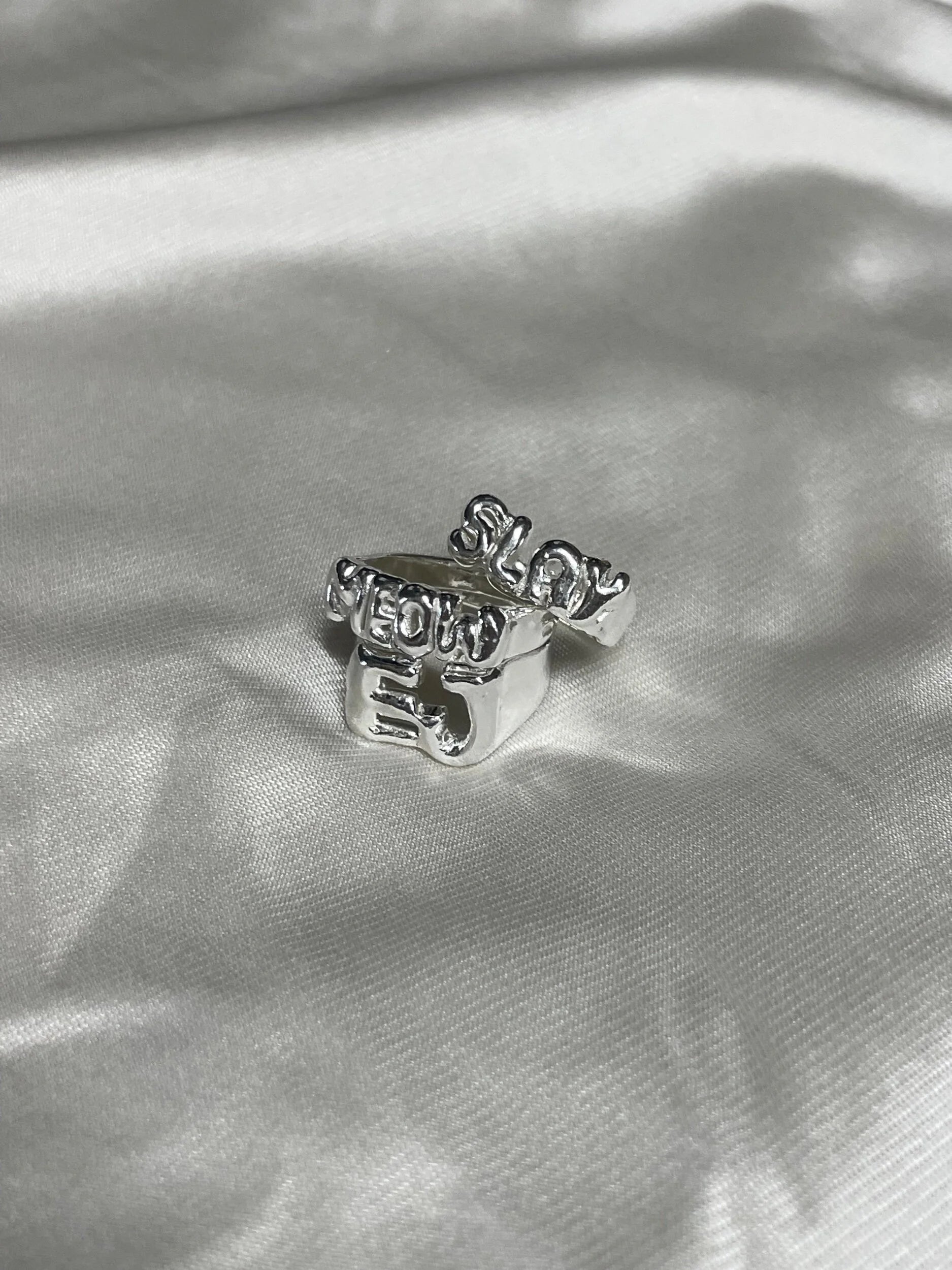 Letter Ring
