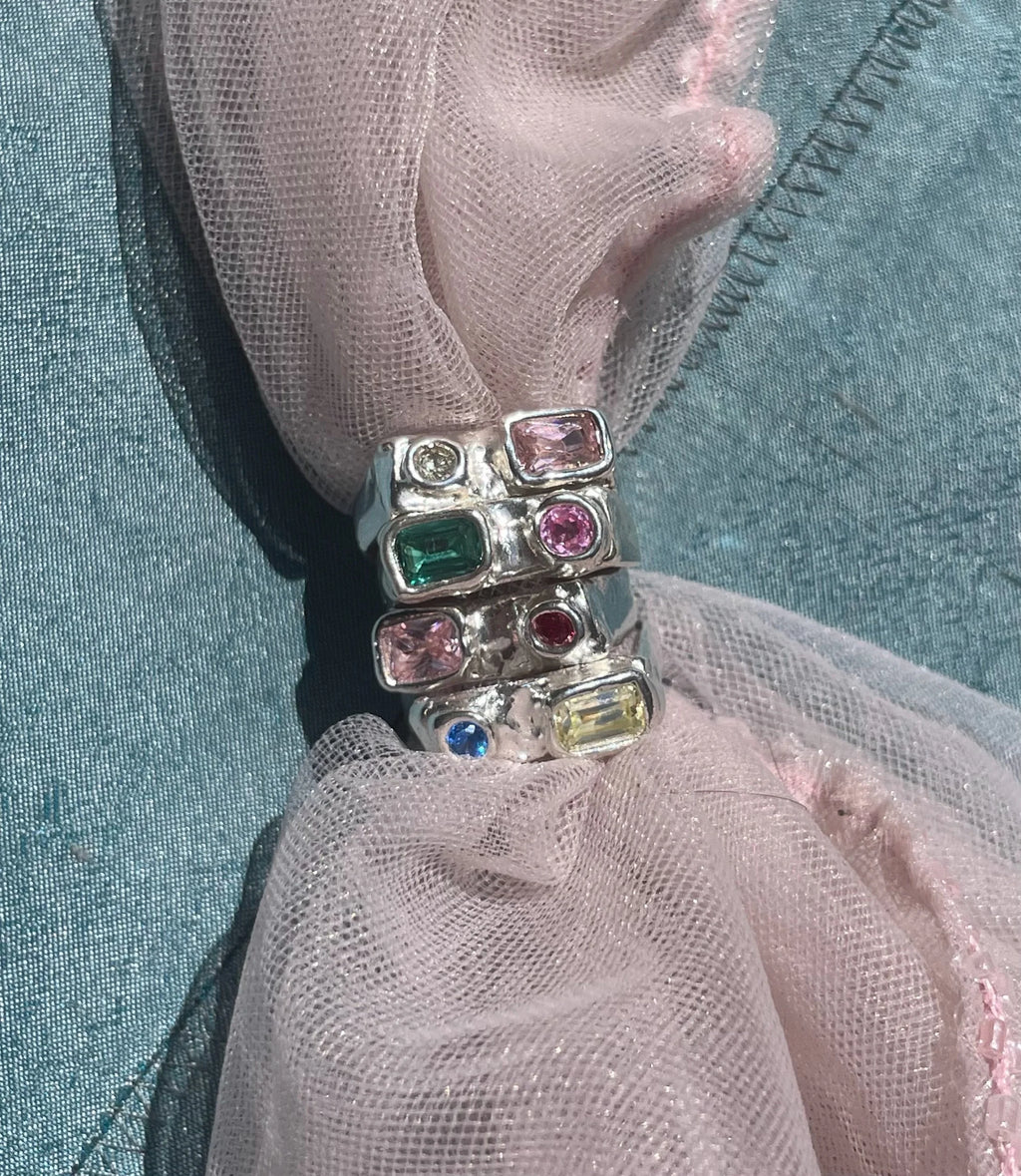 Marija Signet Ring
