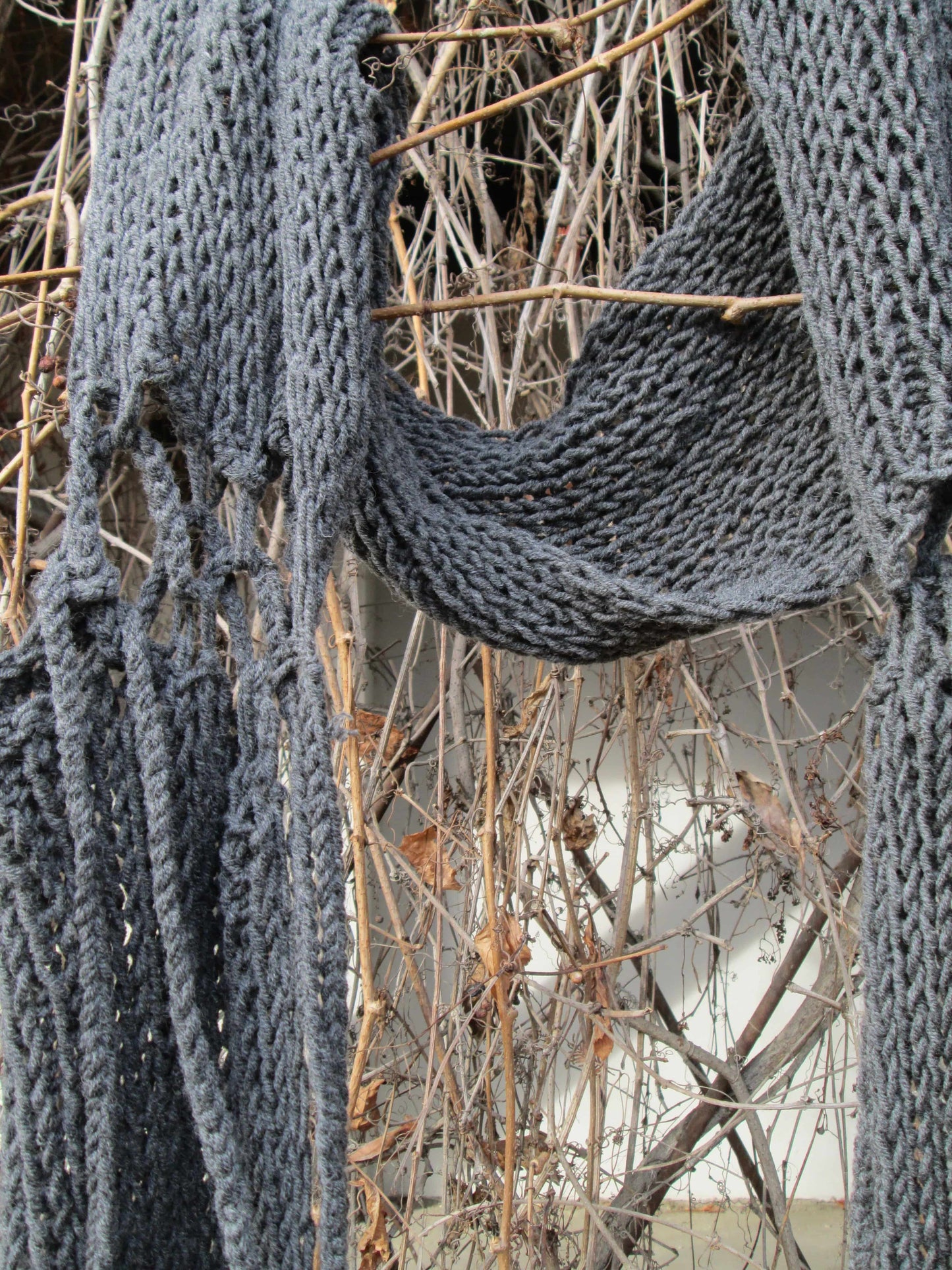 Tied Parts Scarf - MVESLW-FST