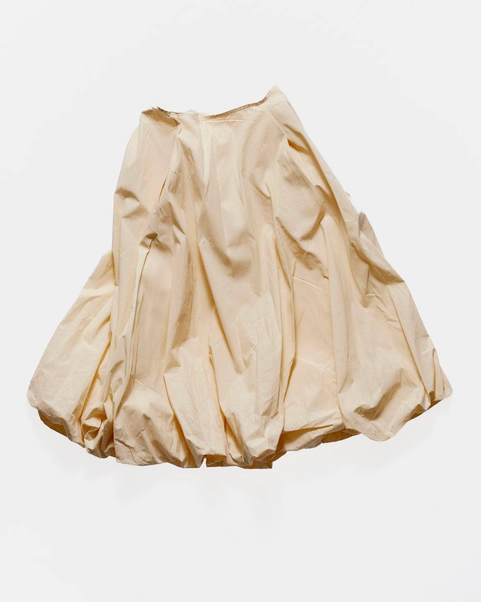 003-28 Paper Skirt