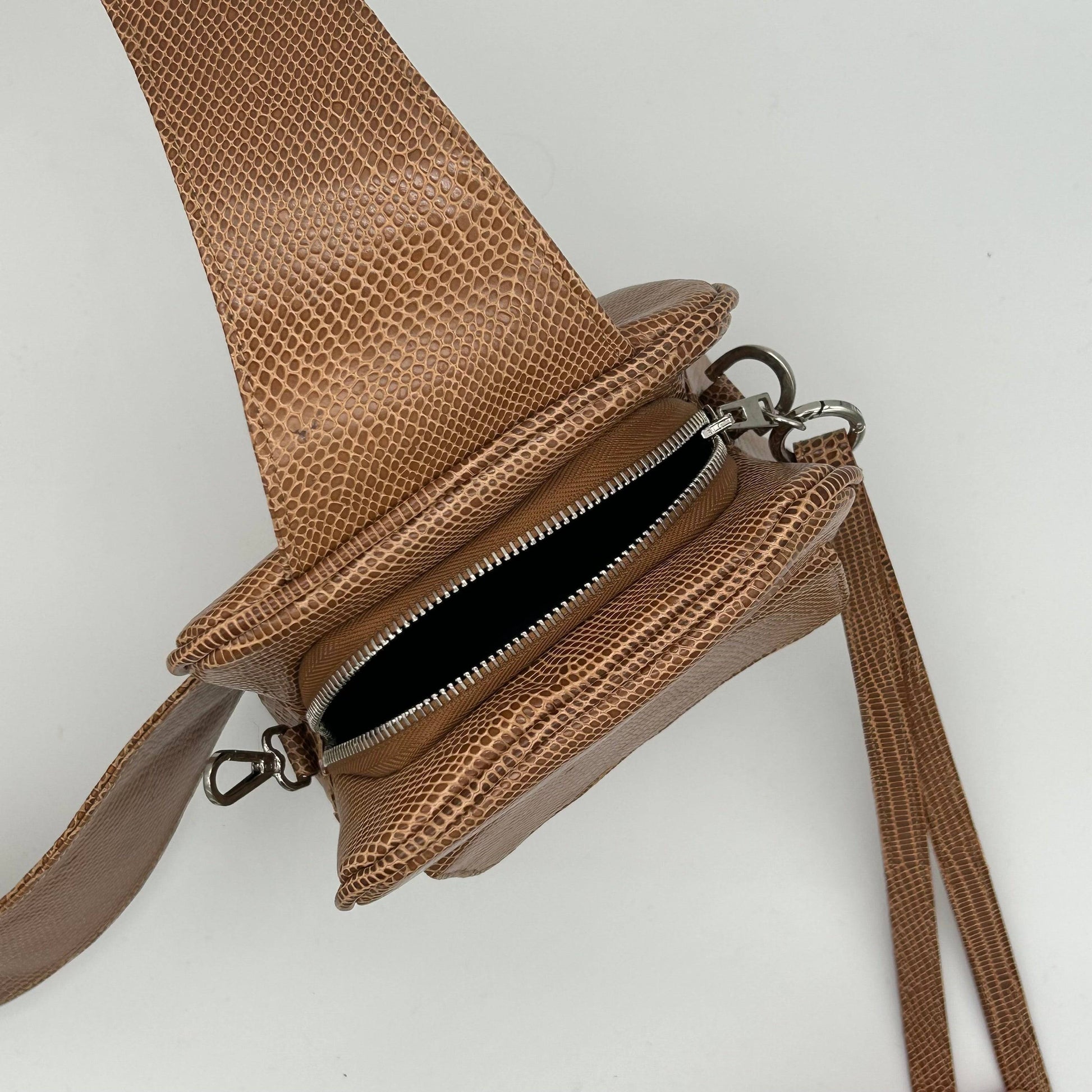 Nokia Bag Camel - Moveslowfast