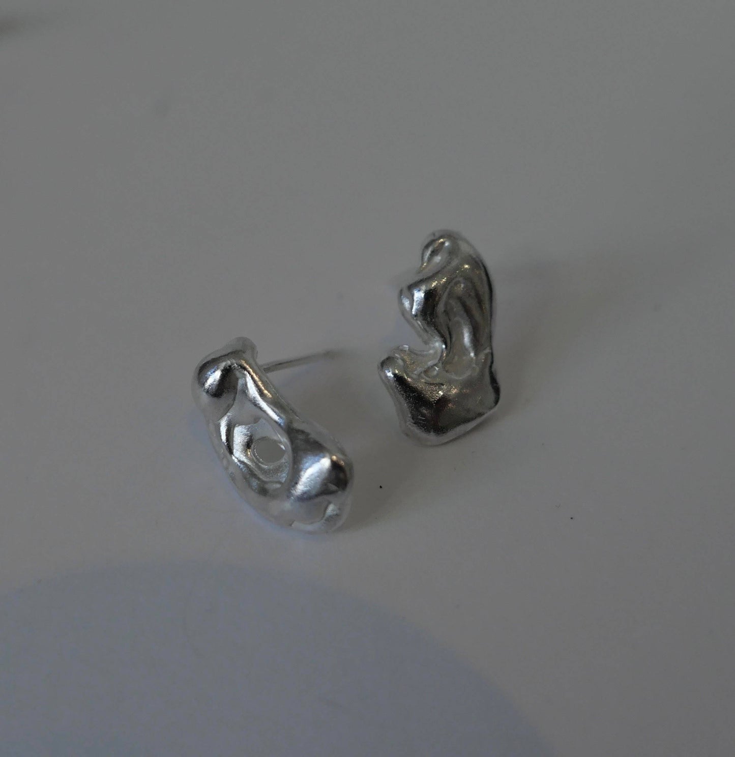 TENSION POOL EARRINGS (NHS XRAY SILVER) - MVESLW-FST